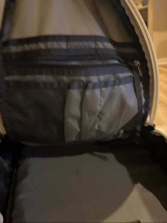Preowned The North Face Jester backpack - Picture 6 of 7